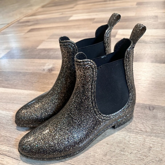 Size 40 Report Rainboots - Picture 1 of 5